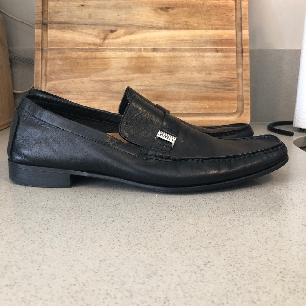 Bruno Magli Black Leather Strap Loafers
